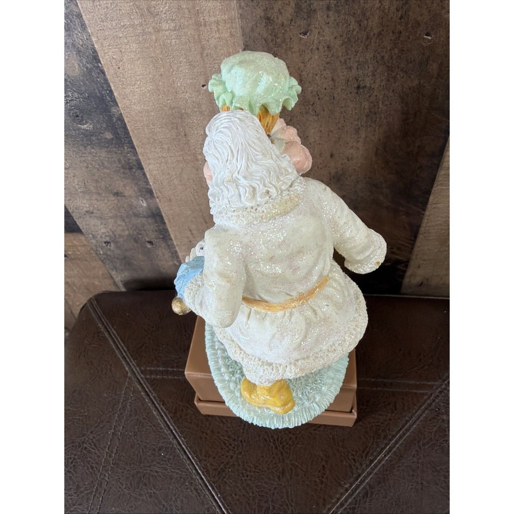 VTG 1990s Sears Pastel Santa Claus Figurine Mrs Claus Dog Resin Glitter W/‎ Box - Picture 7 of 16
